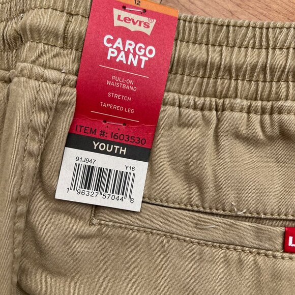NWT** Boys Levi cargo pants bundle - Picture 4 of 7